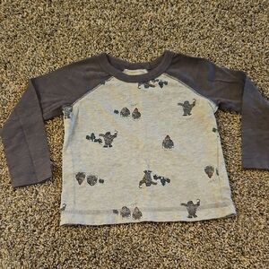 OshKosh B'gosh Gray Long Sleeve Tee with Playful Print